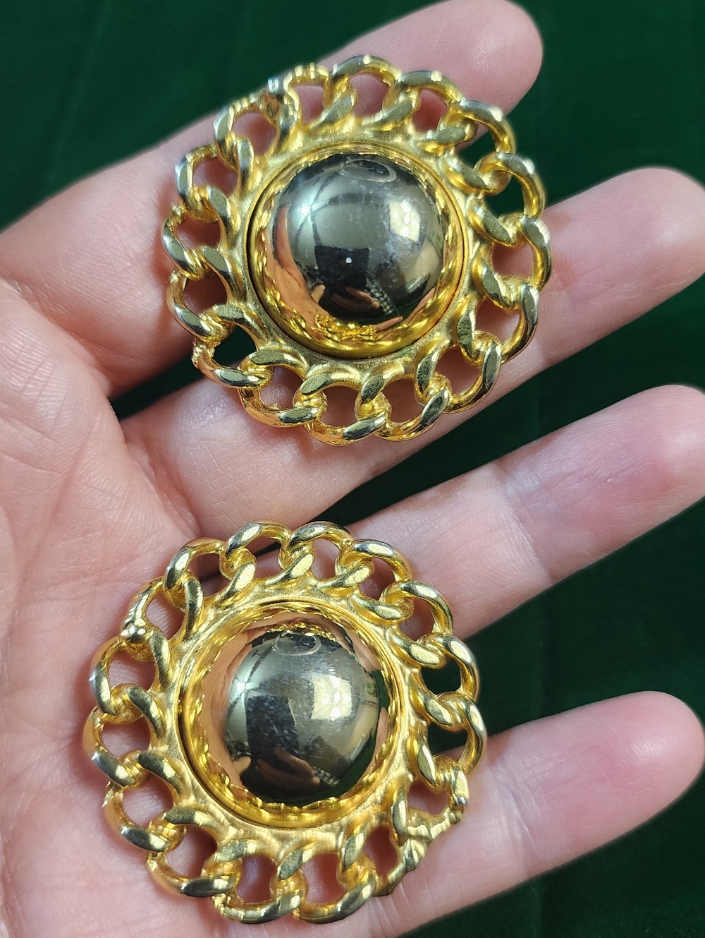 Vintage 1980s Gold Tone Chain Link Clip On Earrings Bold Runway Statement